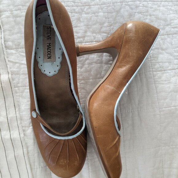 Steve Madden Precious‎ Mary Jane Pump Heels 10B Cognac Leather Sky Blue - Picture 1 of 3